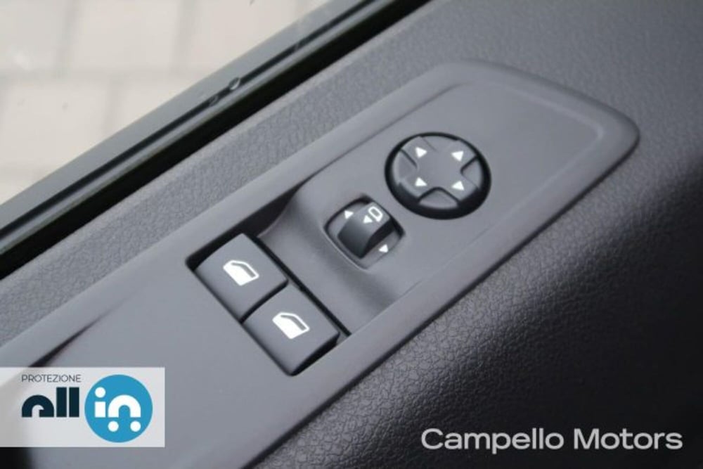 Fiat Scudo Furgone nuova a Venezia (14)