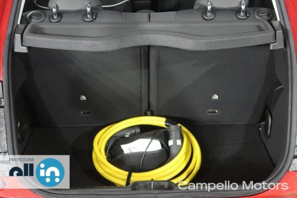 Fiat 500e nuova a Venezia (17)