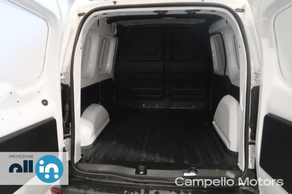 Nissan Townstar nuova a Venezia (18)