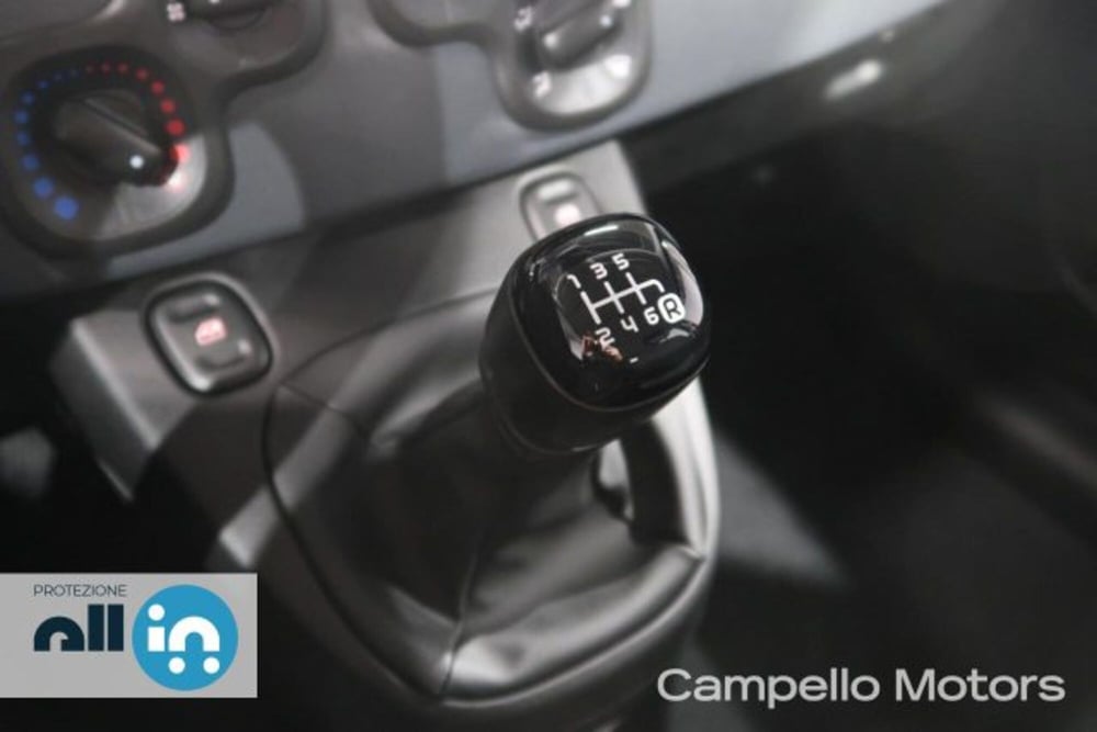 Fiat Panda nuova a Venezia (12)