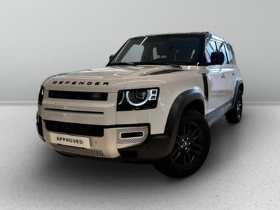Land Rover Defender 110 3.0d i6 mhev X-Dynamic SE awd 200cv auto del 2022 usata a Varese