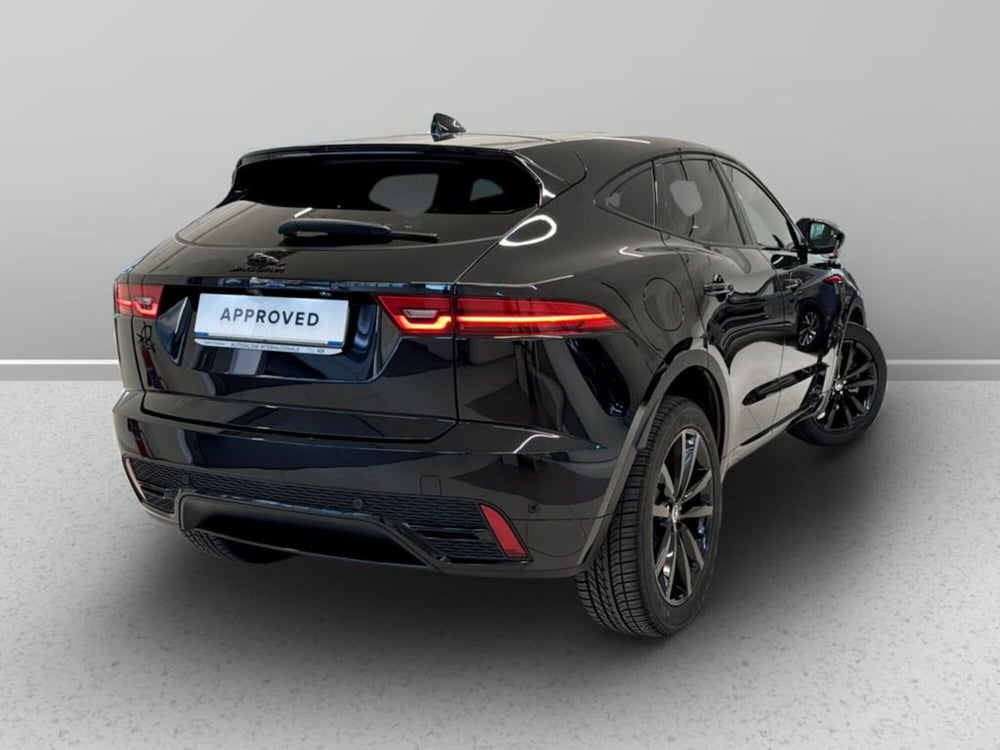Jaguar E-Pace usata a Varese (2)