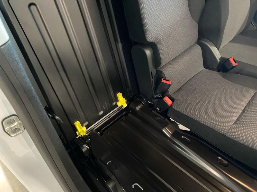 Peugeot Partner Furgone usata a Torino (13)