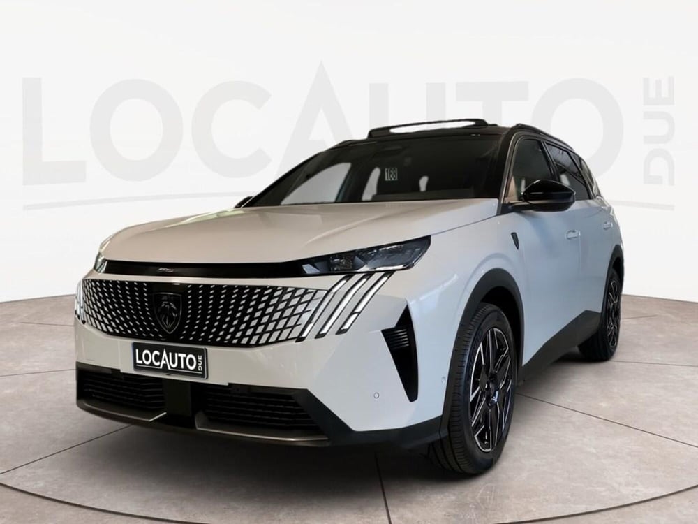 Peugeot 5008 nuova a Torino