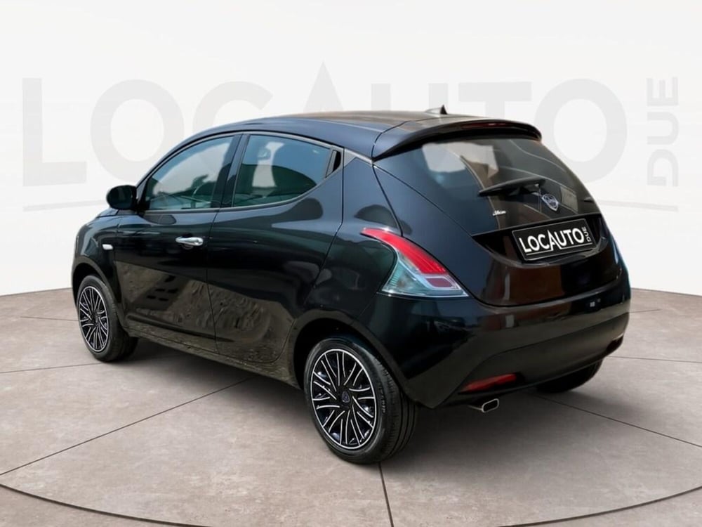 Lancia Ypsilon usata a Torino (5)
