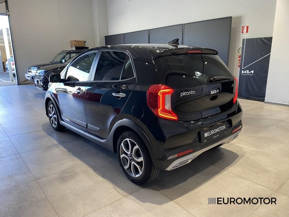 Kia Picanto usata a Bari (10)