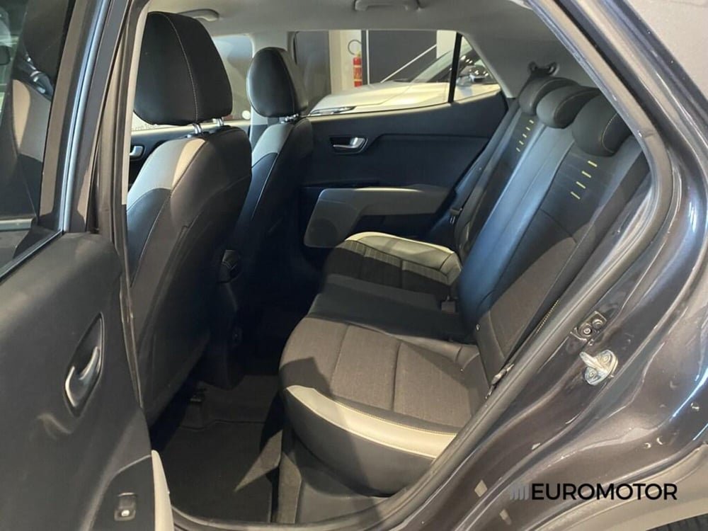 Kia Stonic usata a Bari (15)
