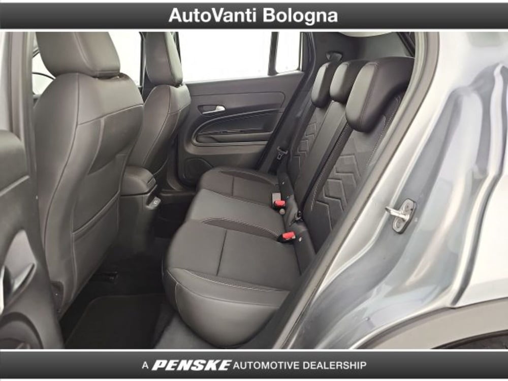 Jeep Avenger usata a Bologna (11)