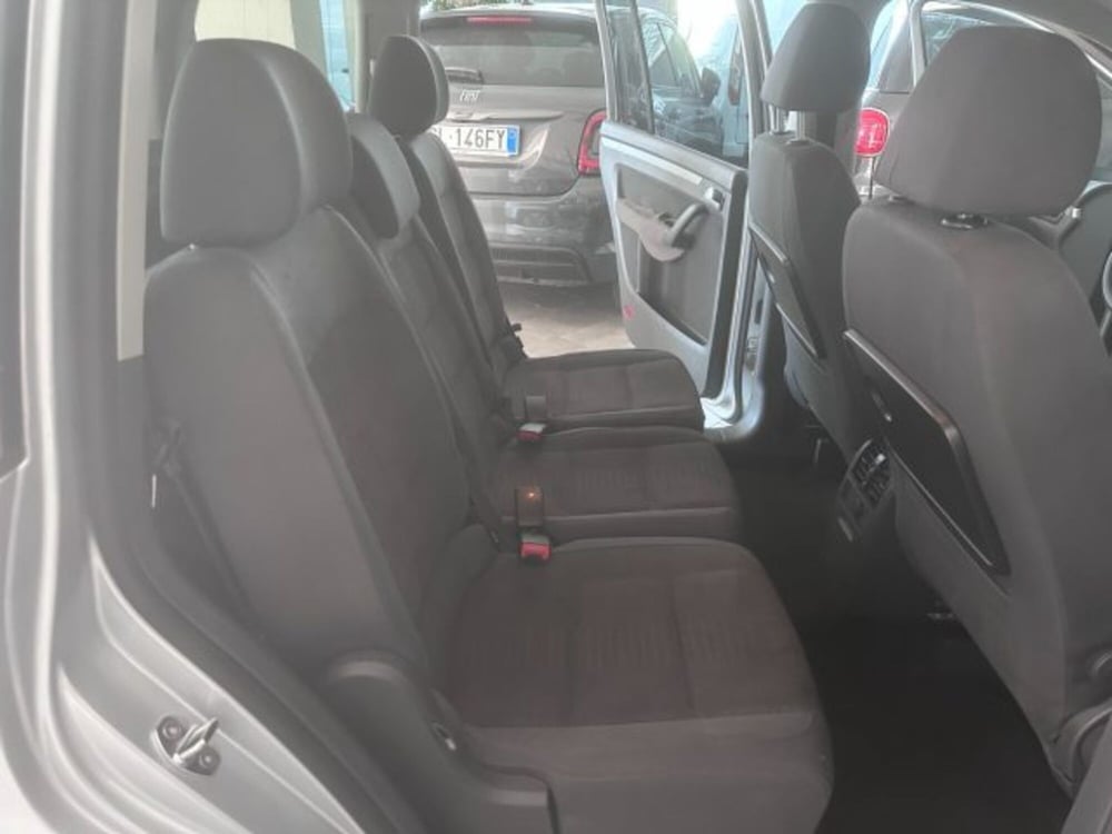 Volkswagen Touran usata a Lodi (10)