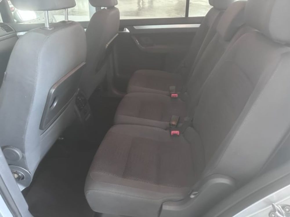 Volkswagen Touran usata a Lodi (7)