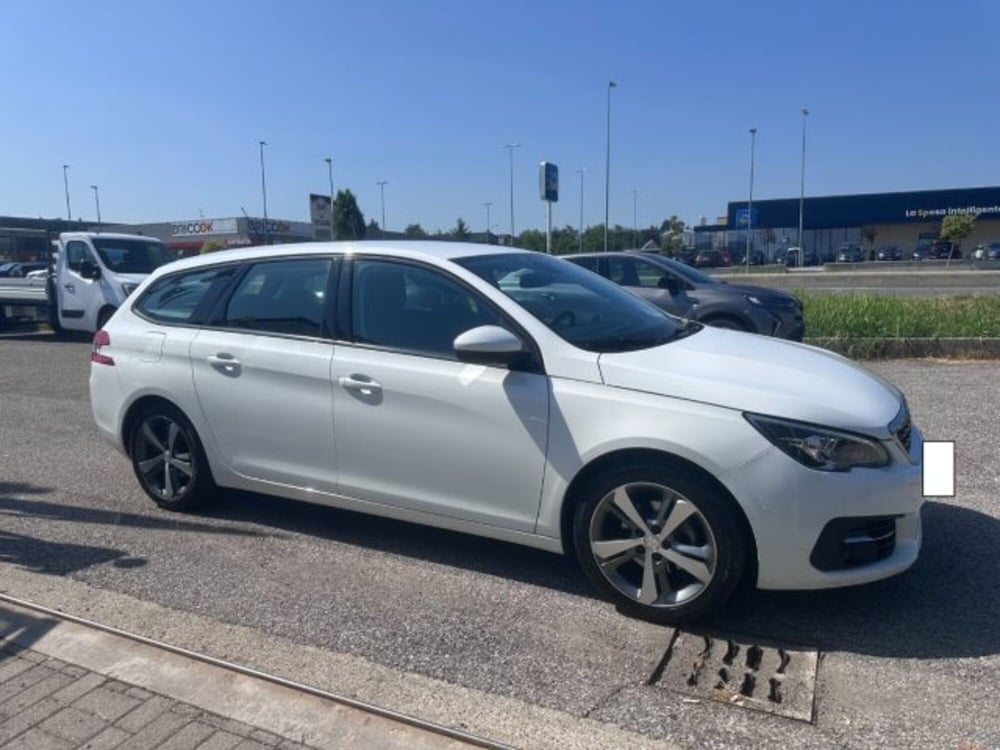 Peugeot 308 SW usata a Lodi (5)