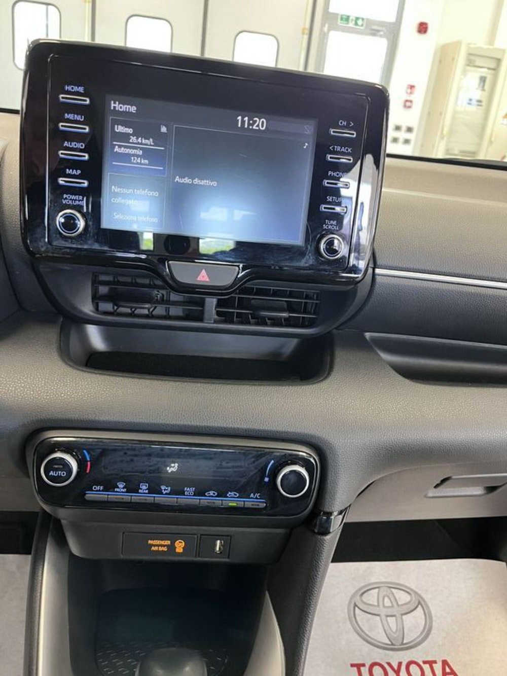 Toyota Yaris usata a Prato (11)