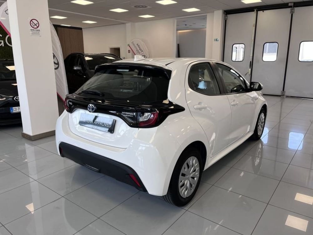 Toyota Yaris usata a Prato (4)