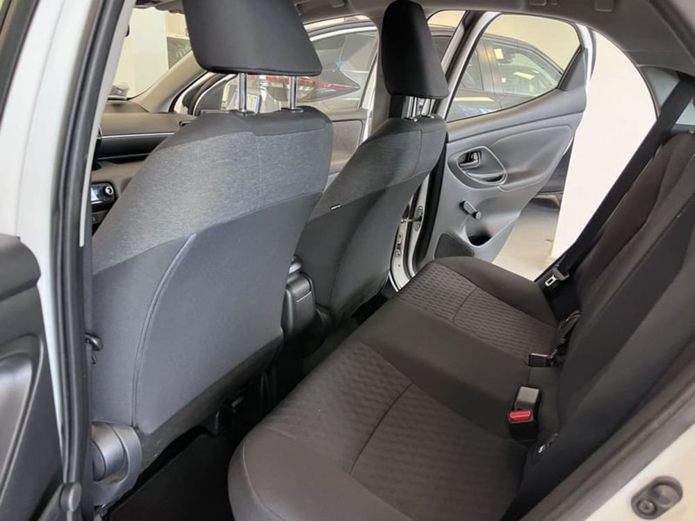 Toyota Yaris usata a Prato (9)