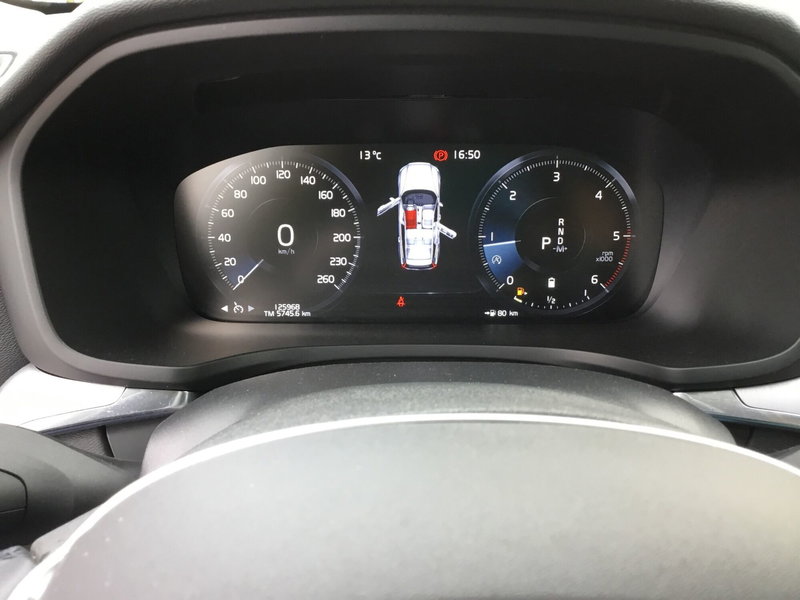 Volvo V60 usata a Napoli (9)