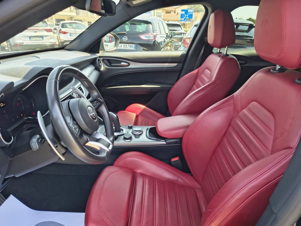 Alfa Romeo Stelvio usata a Firenze (11)