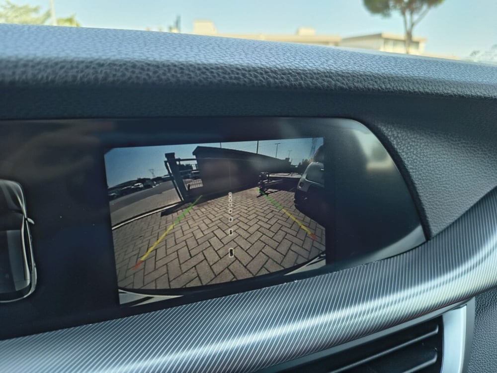 Alfa Romeo Stelvio usata a Firenze (20)