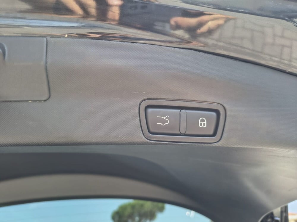 Alfa Romeo Stelvio usata a Firenze (7)
