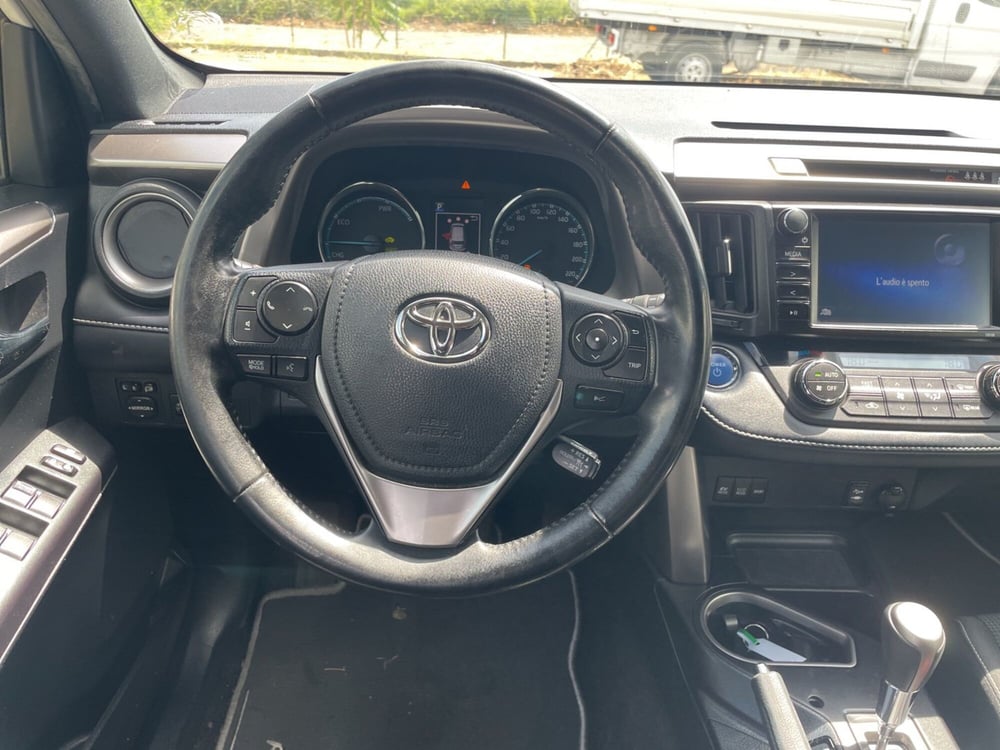 Toyota Rav4 usata a Piacenza (12)