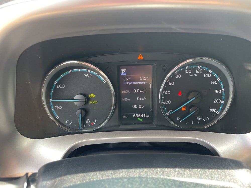 Toyota Rav4 usata a Piacenza (14)