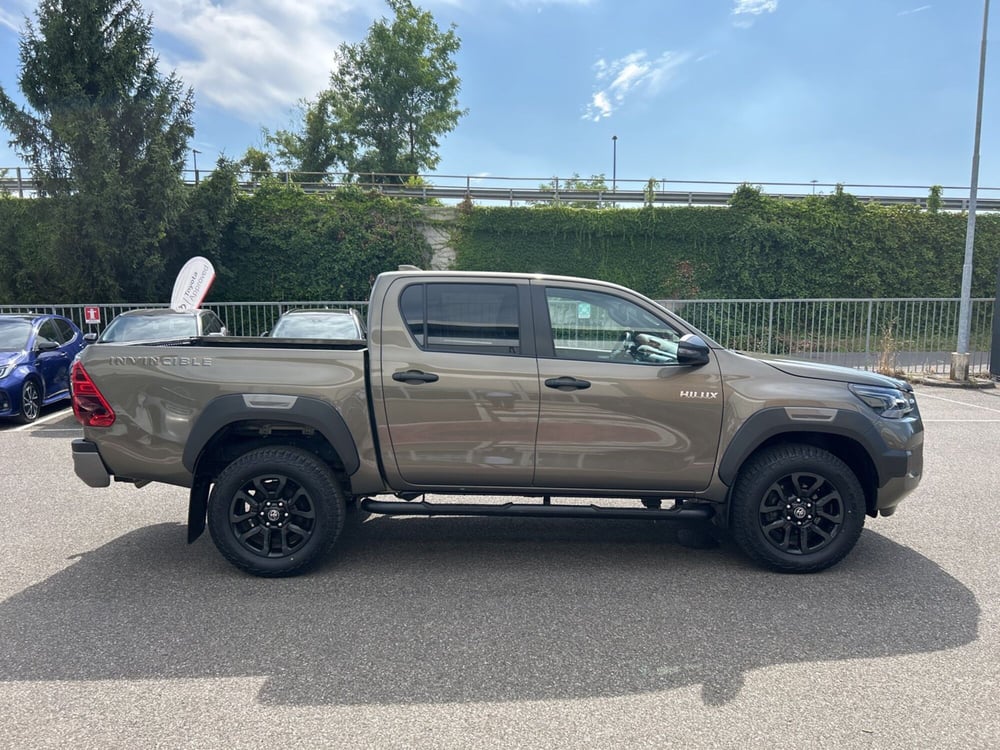 Toyota Hilux usata a Piacenza (7)
