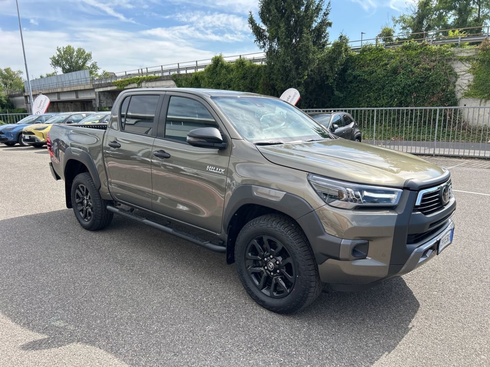 Toyota Hilux usata a Piacenza (8)