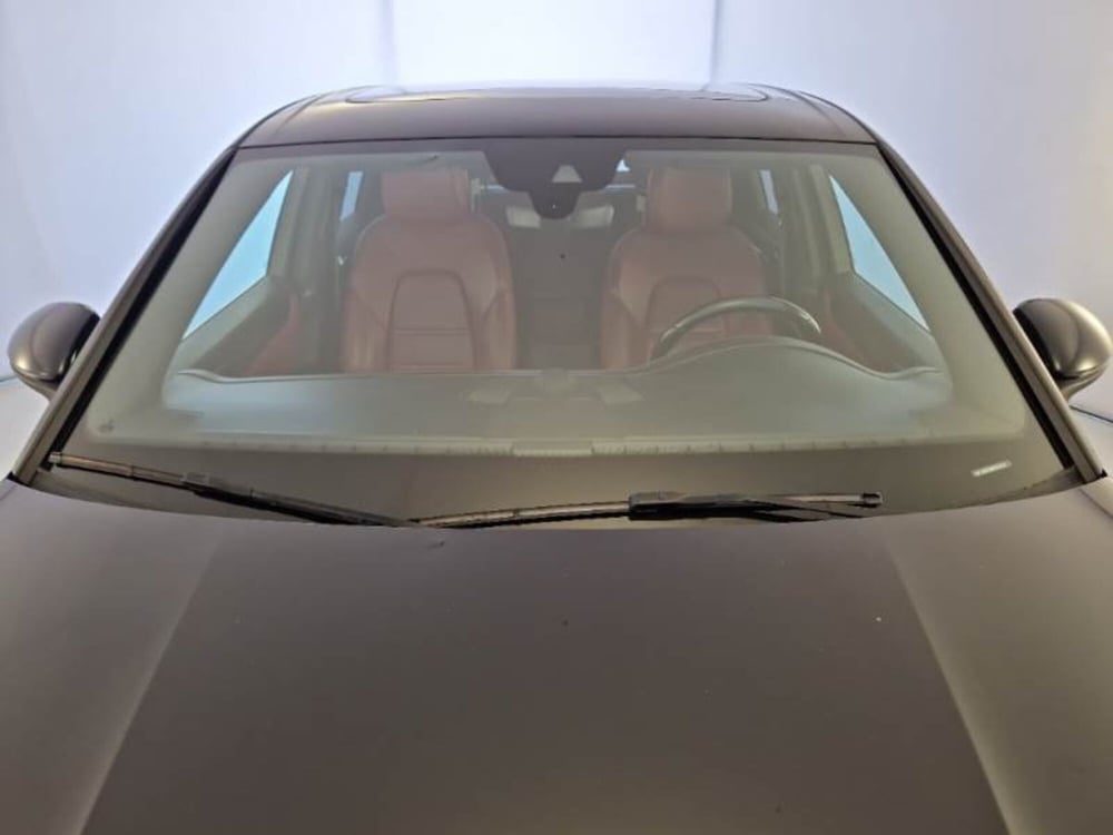 Porsche Cayenne usata a Salerno (6)