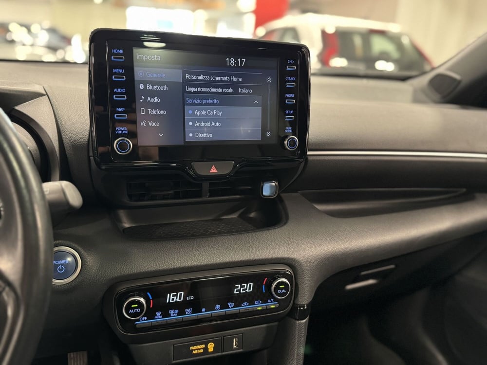 Toyota Yaris usata a Brescia (11)