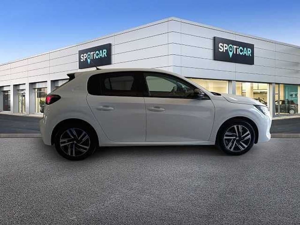 Peugeot 208 nuova a Perugia (3)