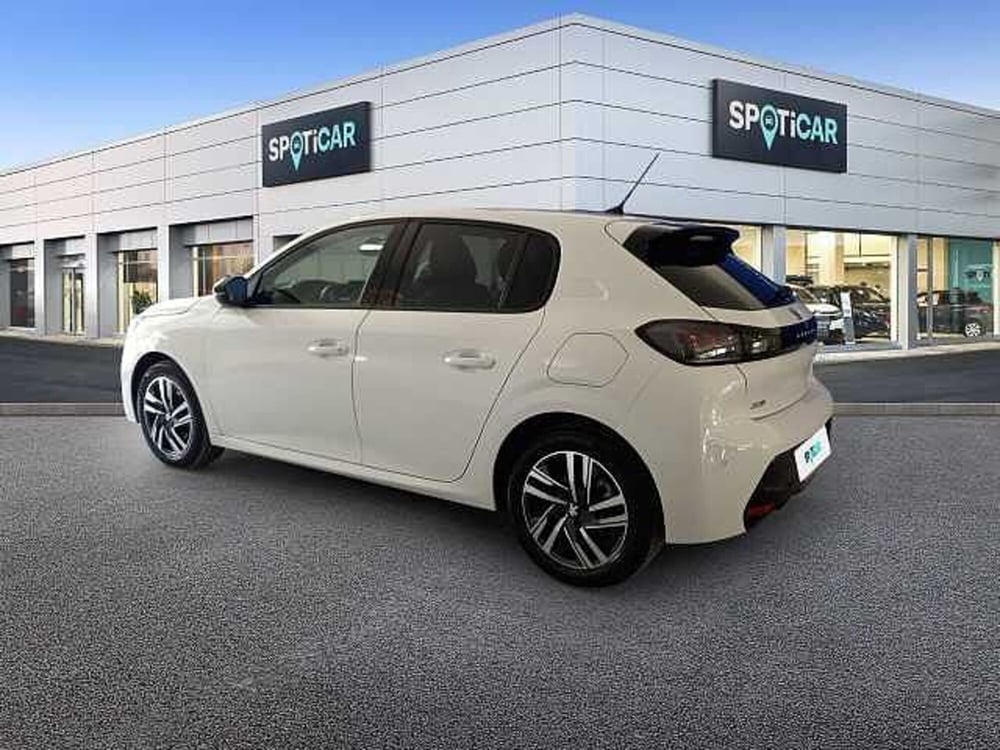 Peugeot 208 nuova a Perugia (6)