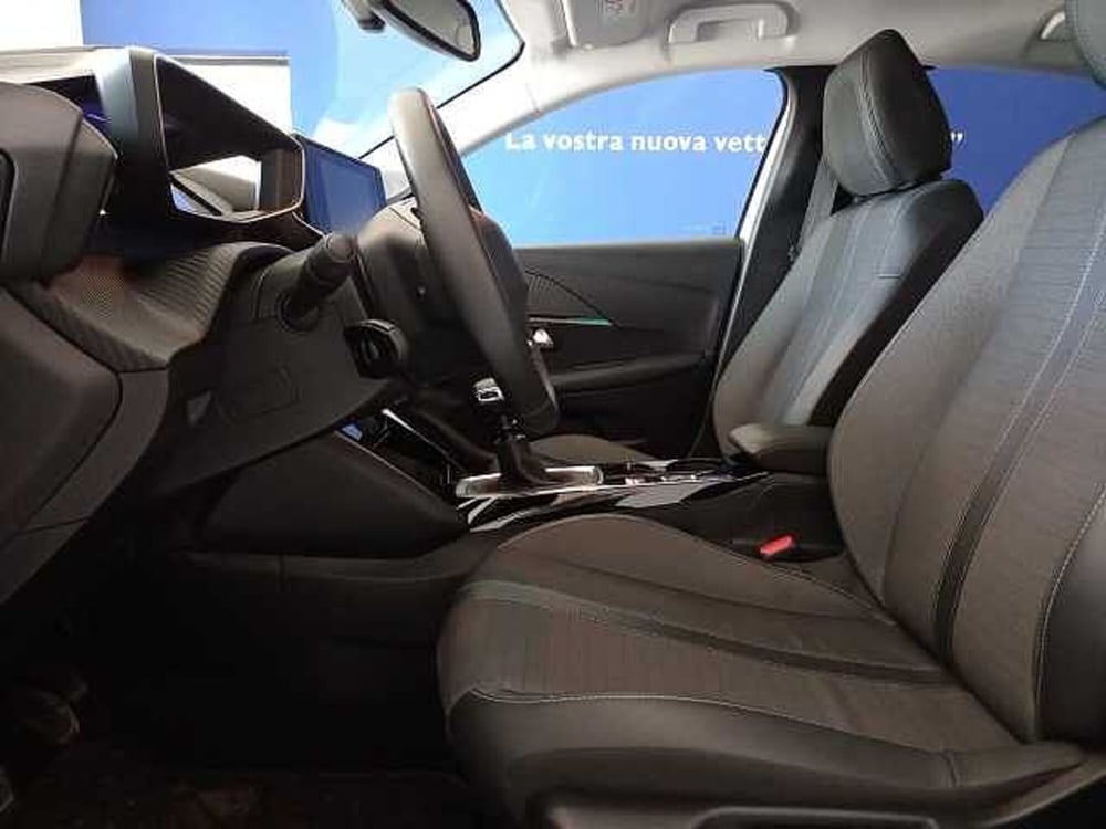 Peugeot 208 nuova a Perugia (8)