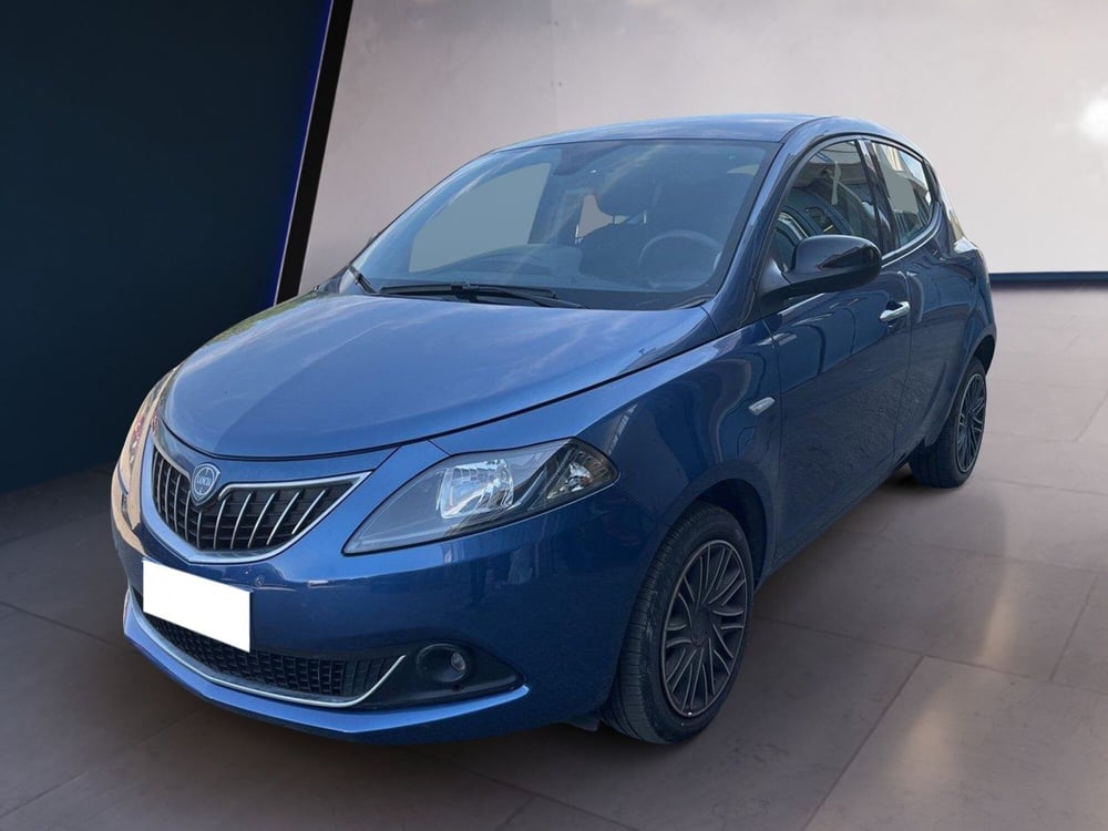 Lancia Ypsilon usata a Torino (2)