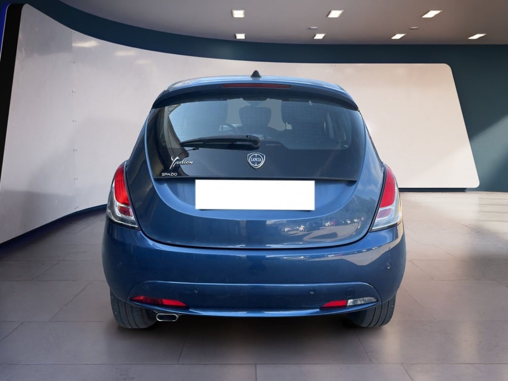 Lancia Ypsilon usata a Torino (6)