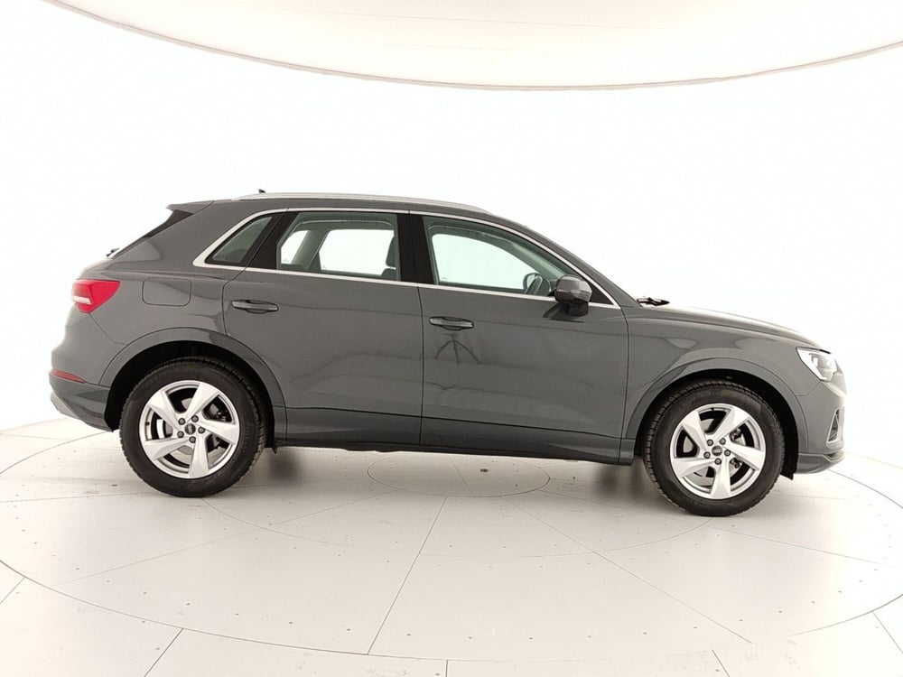 Audi Q3 usata a Caserta (8)