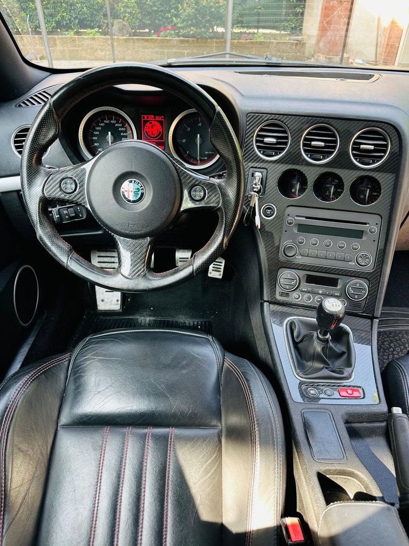 Alfa Romeo Brera usata a Milano (14)