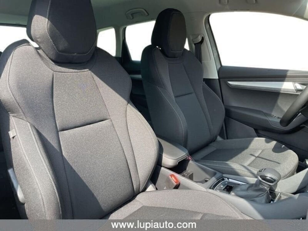Skoda Karoq nuova a Prato (15)