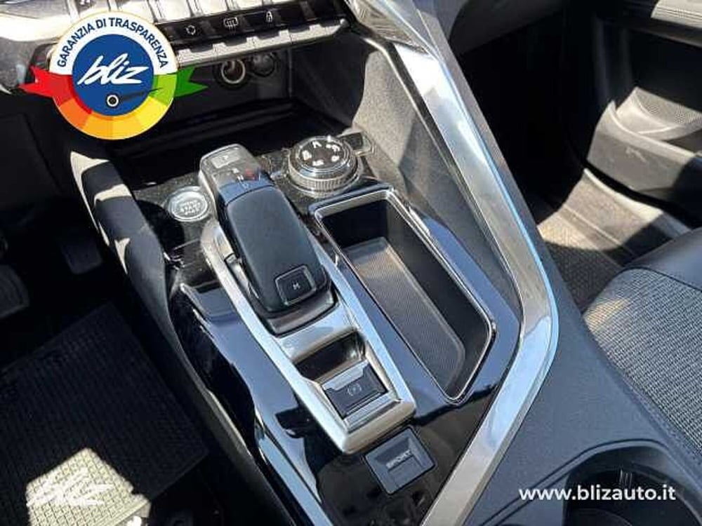 Peugeot 3008 usata a Udine (15)