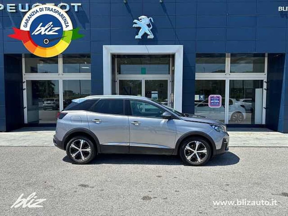 Peugeot 3008 usata a Udine (4)