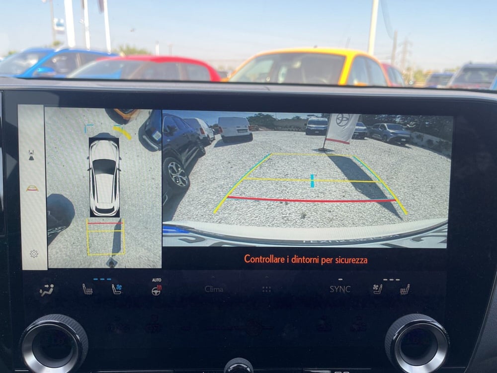 Lexus NX usata a Ragusa (17)