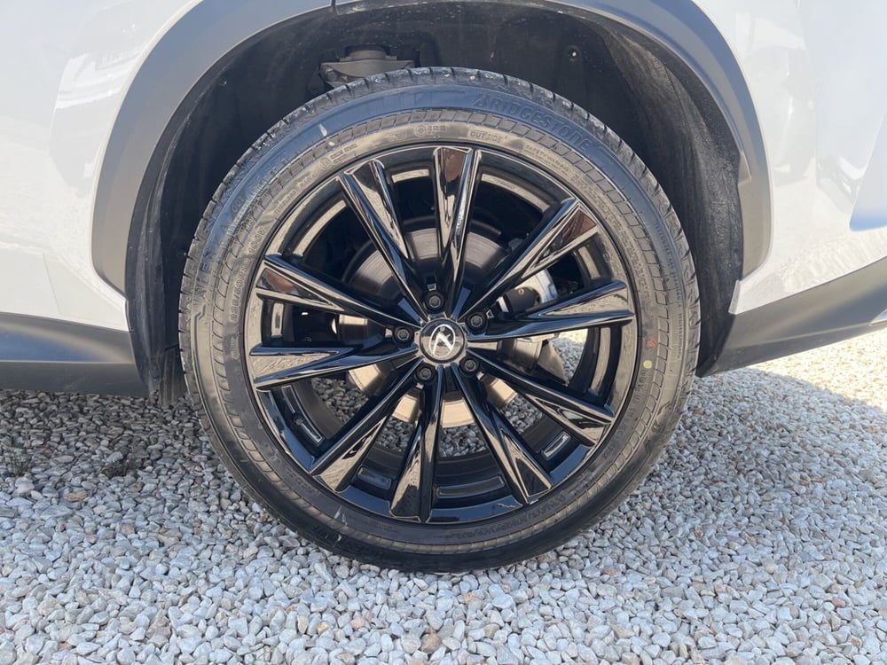 Lexus NX usata a Ragusa (5)