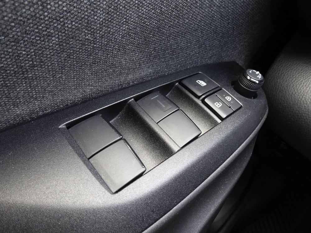 Toyota Yaris usata a Treviso (18)