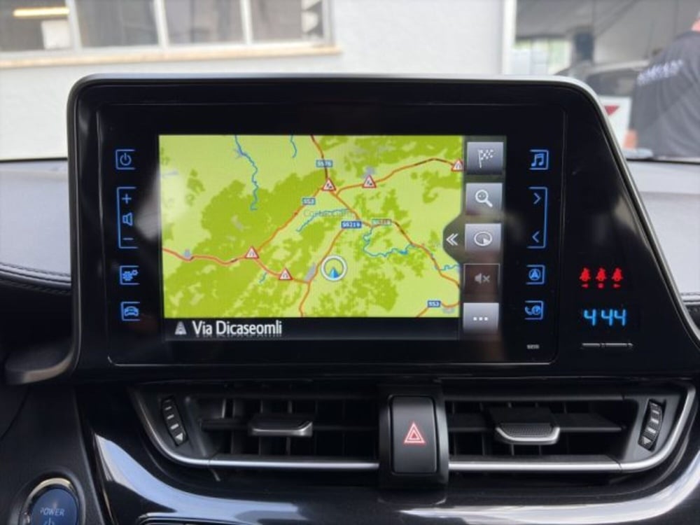 Toyota Toyota C-HR usata a Perugia (16)