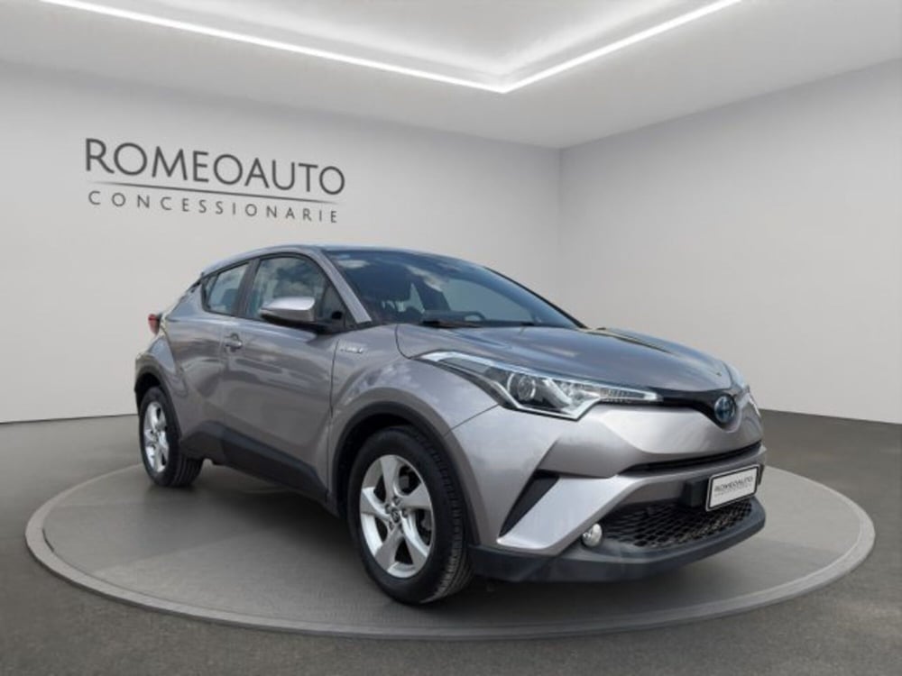 Toyota Toyota C-HR usata a Perugia (7)