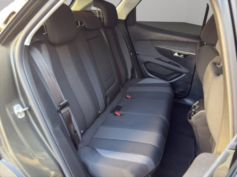 Peugeot 3008 usata a Perugia (19)