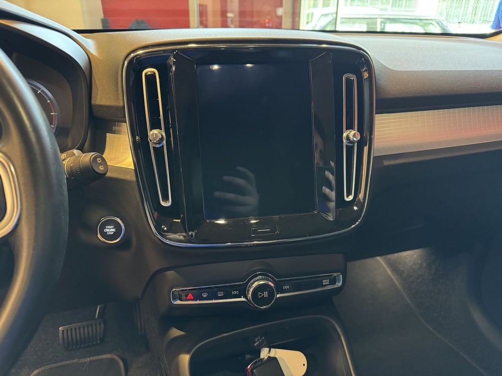 Volvo XC40 usata a Pistoia (14)