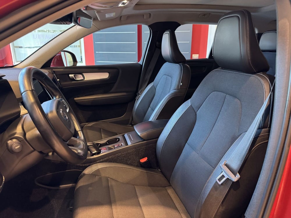 Volvo XC40 usata a Pistoia (17)