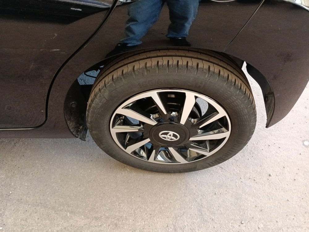 Toyota Aygo usata a Milano (14)