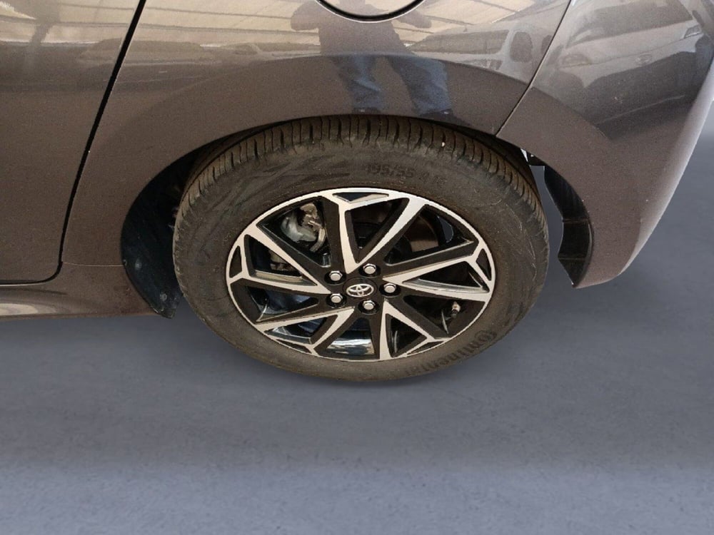 Toyota Yaris usata a Milano (14)
