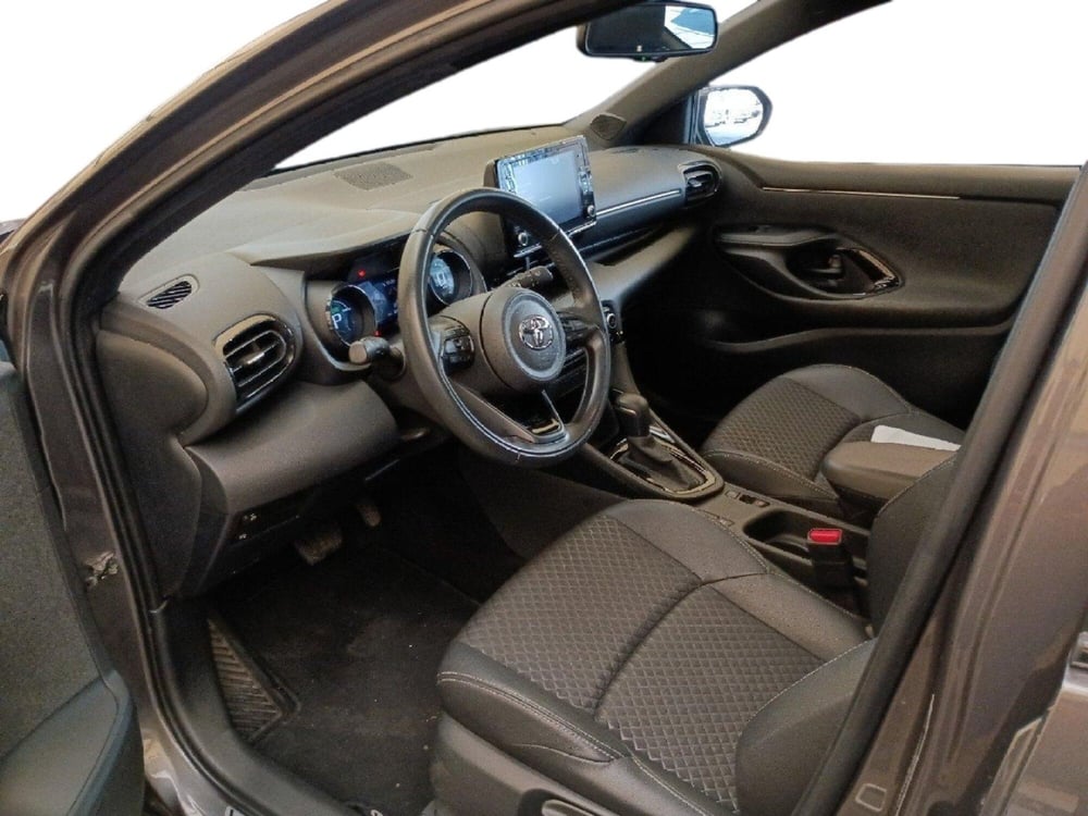 Toyota Yaris usata a Milano (15)