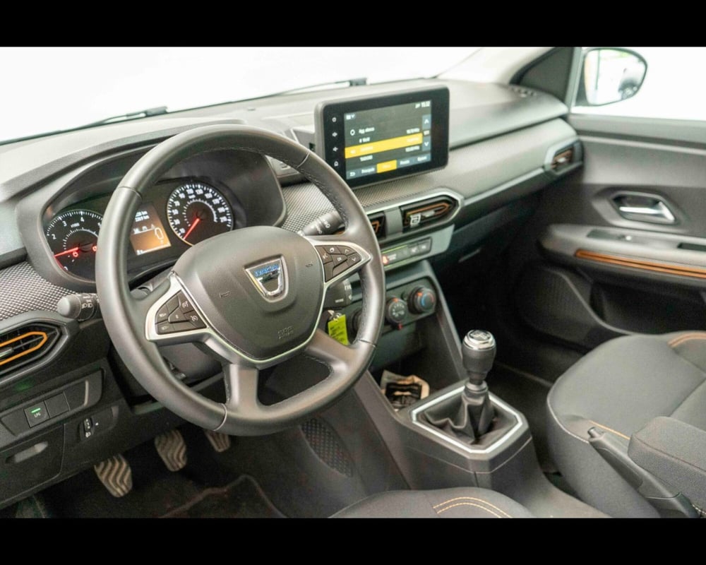 Dacia Sandero usata a Venezia (18)